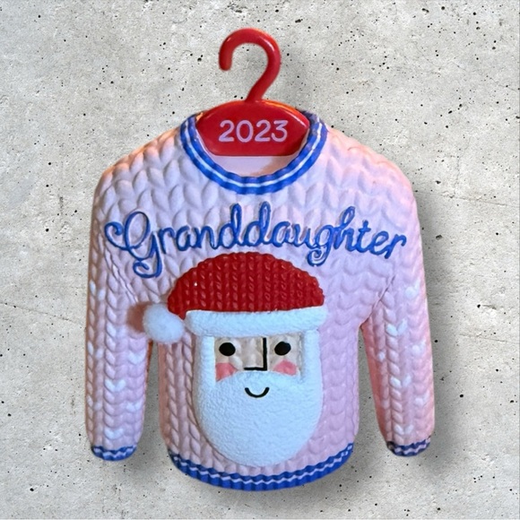 Bundle of 3 Hallmark Granddaughter Ornaments- 2020, 2021, 2023 - Picture 5 of 6